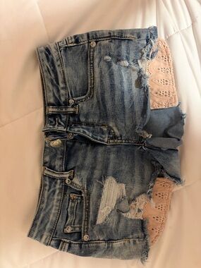 Vintage American Eagle Outfitters Distressed Light Blue Denim Shorts